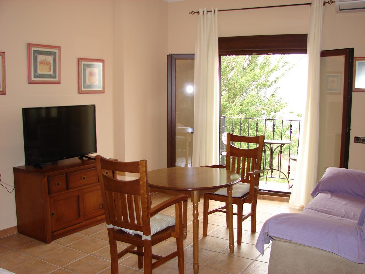 Apartamentos Sierra De Segura Segura de la Sierra Ngoại thất bức ảnh