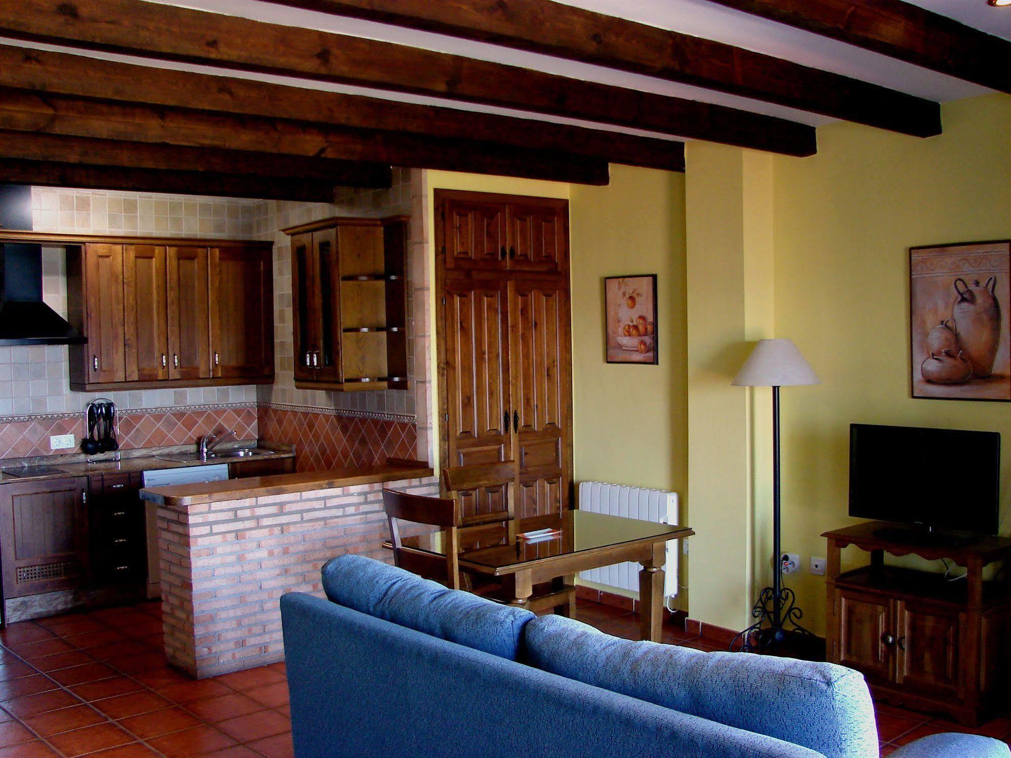 Apartamentos Sierra De Segura Segura de la Sierra Ngoại thất bức ảnh