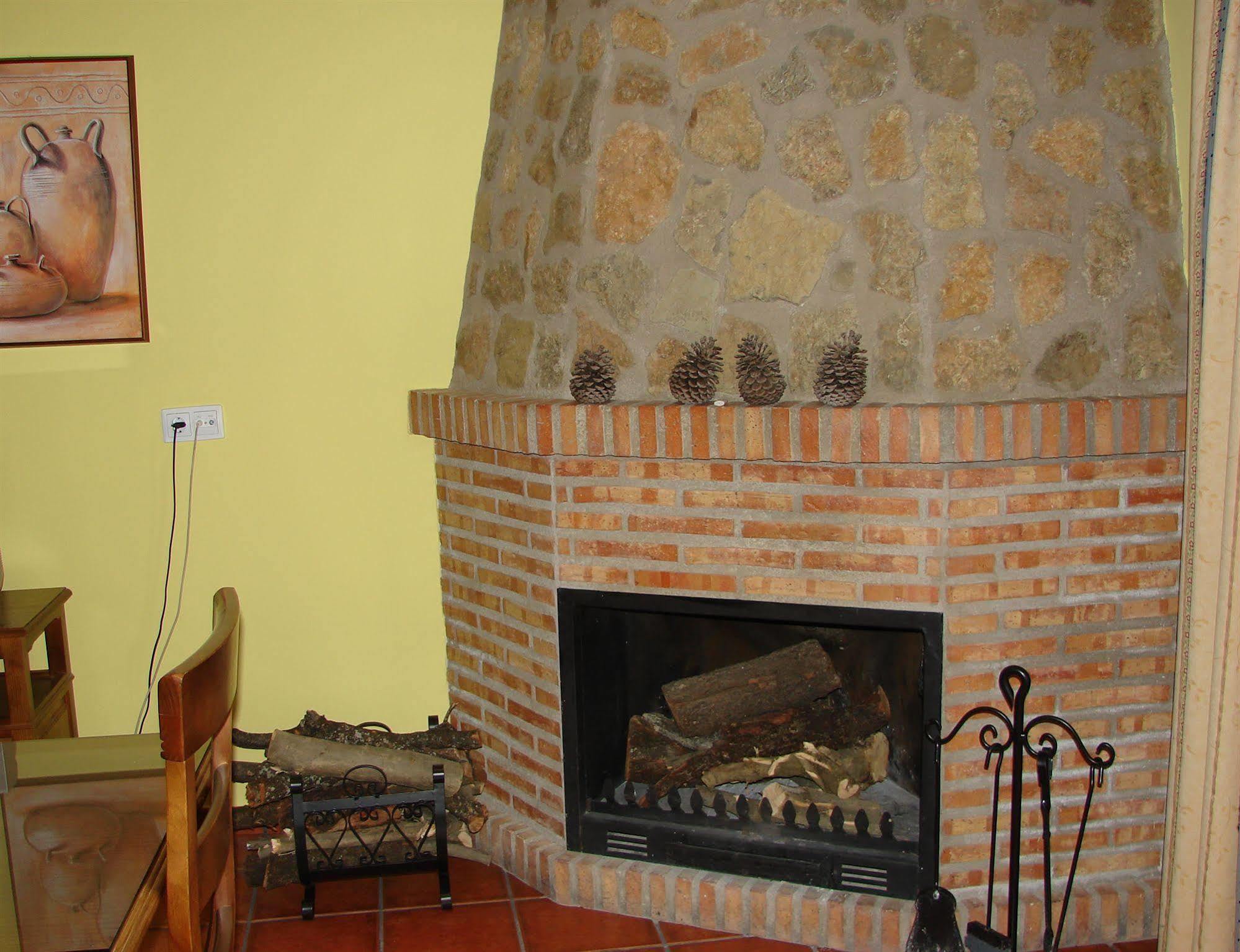 Apartamentos Sierra De Segura Segura de la Sierra Ngoại thất bức ảnh