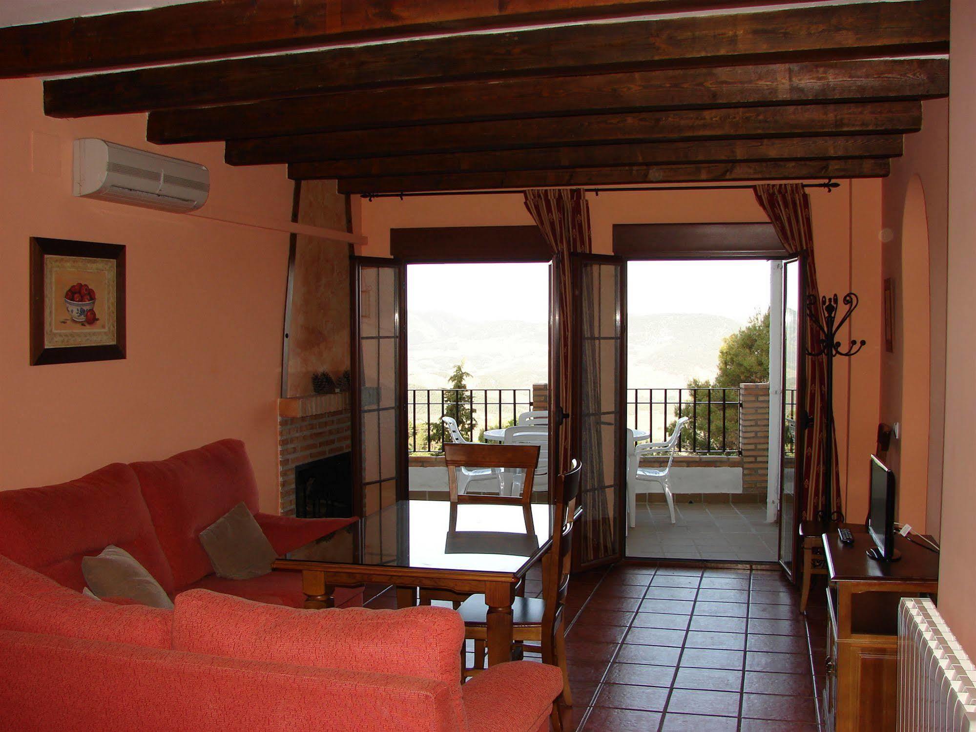 Apartamentos Sierra De Segura Segura de la Sierra Ngoại thất bức ảnh
